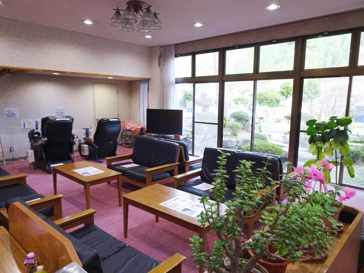 阿寺温泉 フォレスパ木曽あてら荘 Hotel Okuwa Luaran gambar