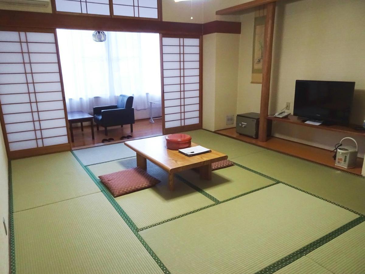阿寺温泉 フォレスパ木曽あてら荘 Hotel Okuwa Luaran gambar