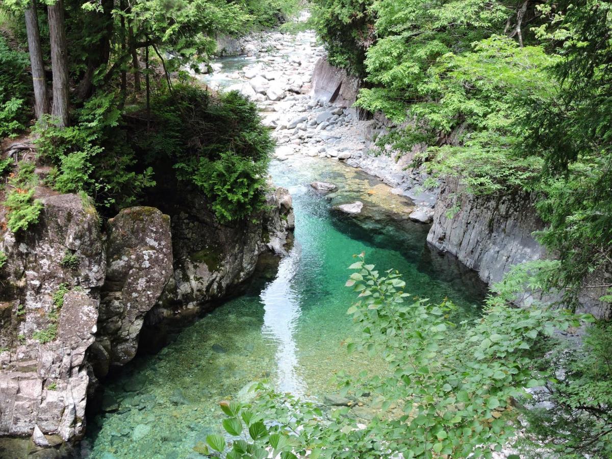 阿寺温泉 フォレスパ木曽あてら荘 Hotel Okuwa Luaran gambar