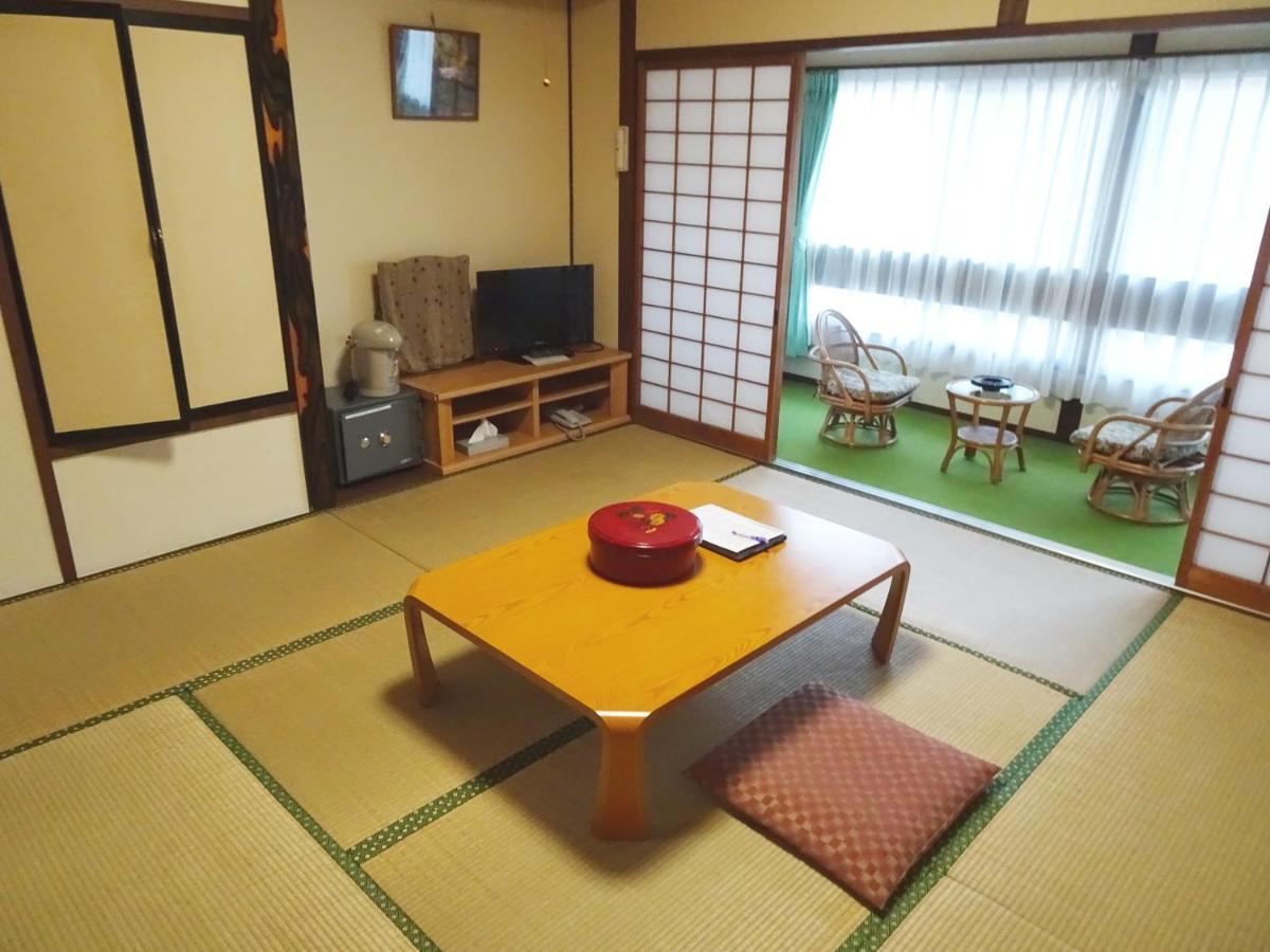 阿寺温泉 フォレスパ木曽あてら荘 Hotel Okuwa Luaran gambar